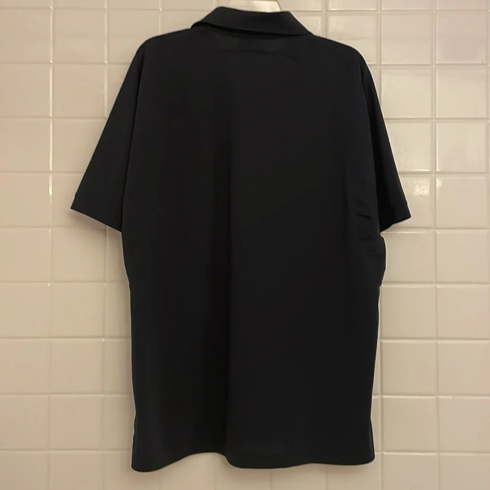 NWOT Aramark (Flex Fit) short sleeves navy blue polo shirt. Size L - Picture 4 of 15